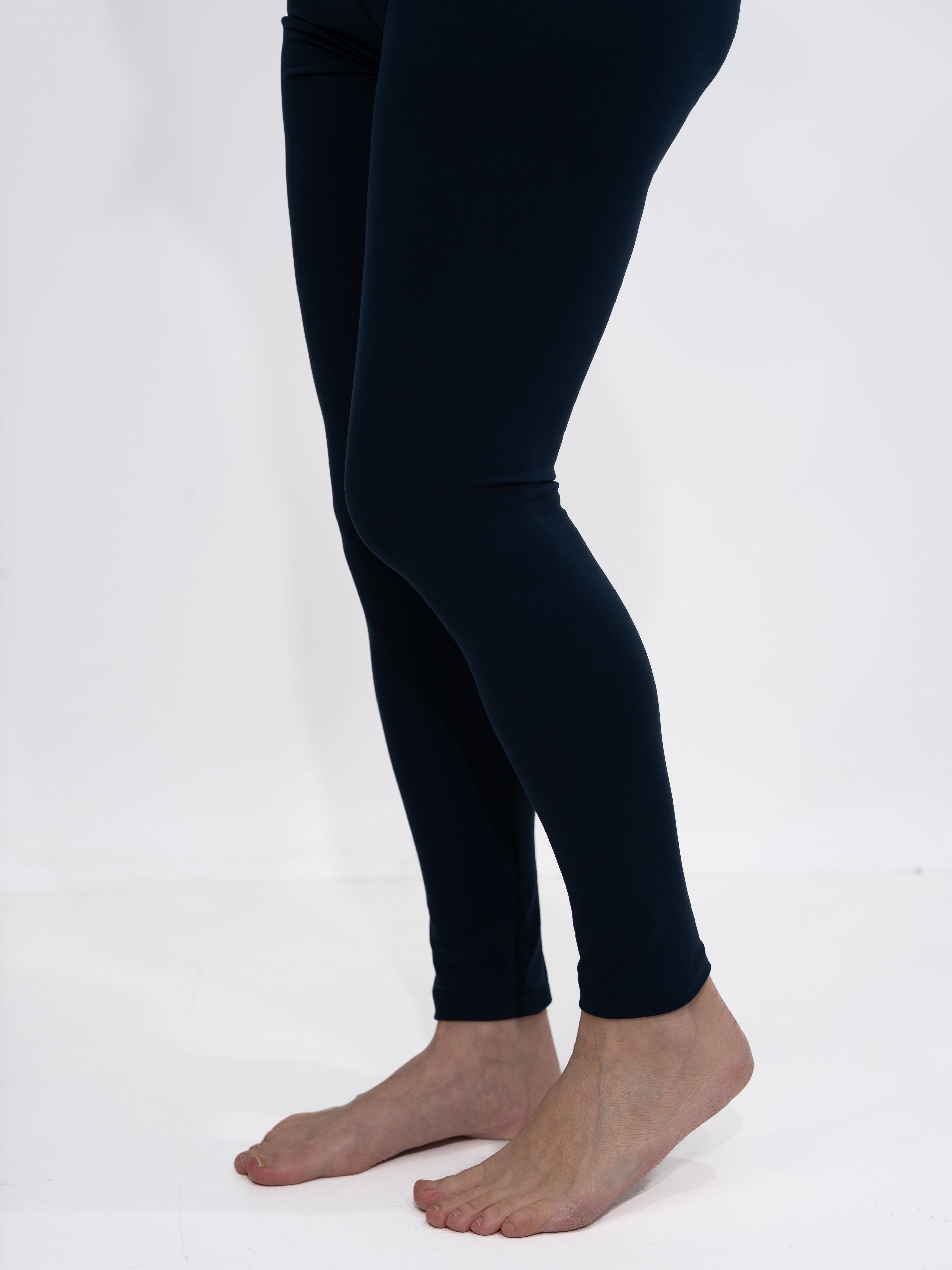 Tayt - Deep Navy Black